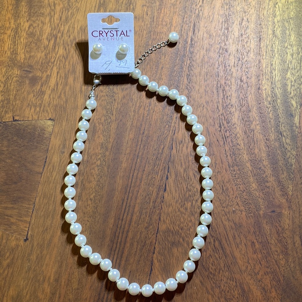 Faux Pearl Necklace & Earrings set